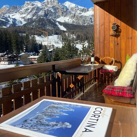 With Balcony Overlooking Tofane-free Parking