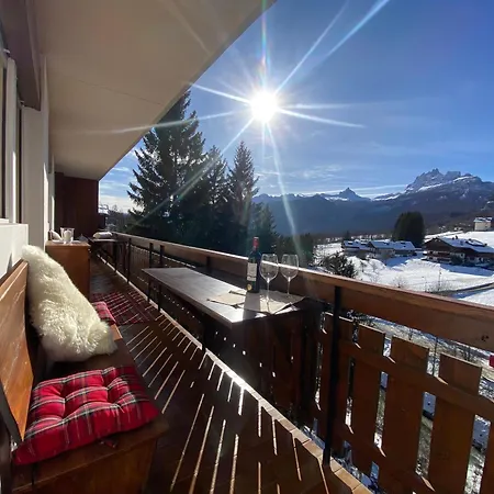 With Balcony Overlooking Tofane-free Parking Apartment Cortina d'Ampezzo